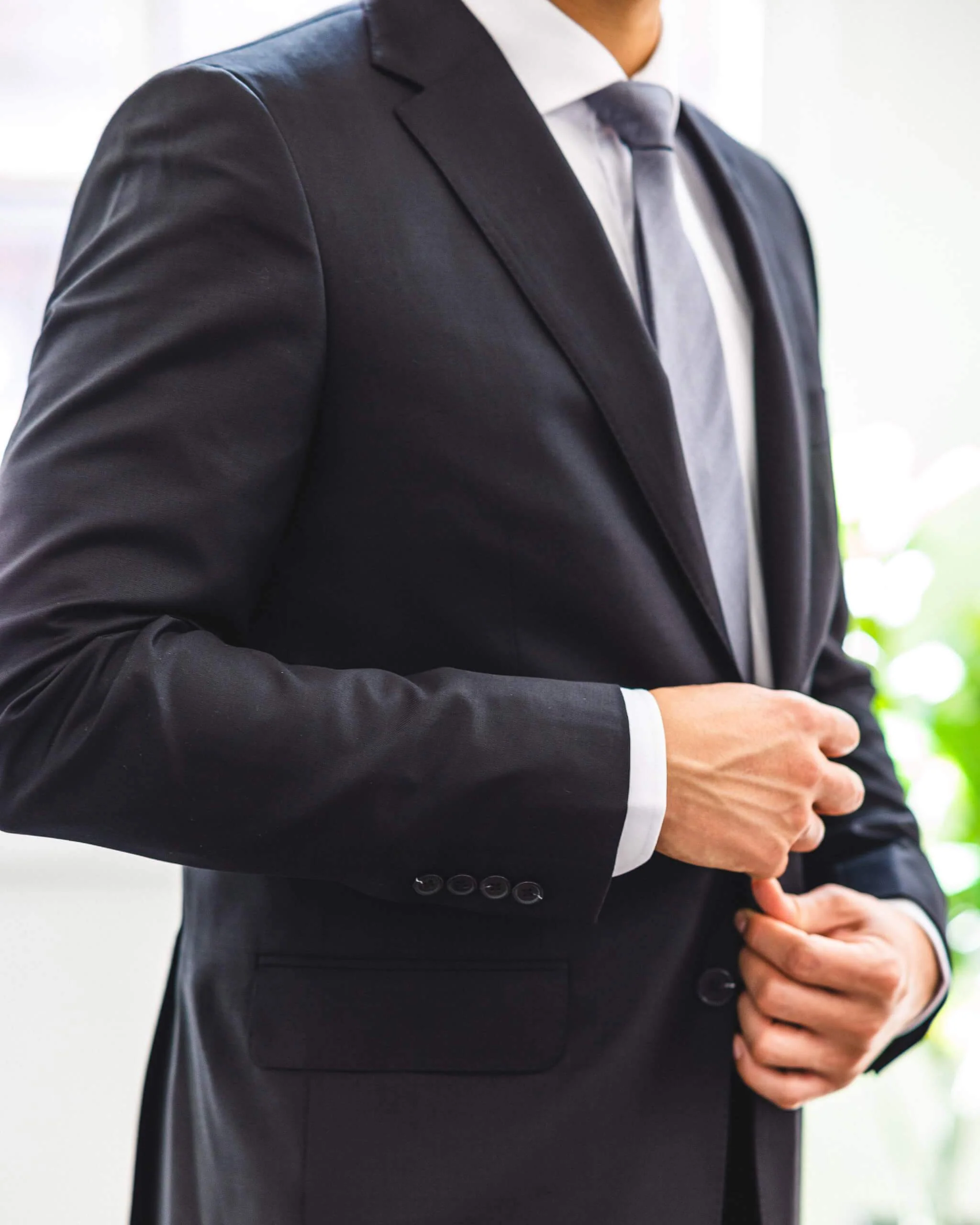 Black Carnet Suit - Image 2