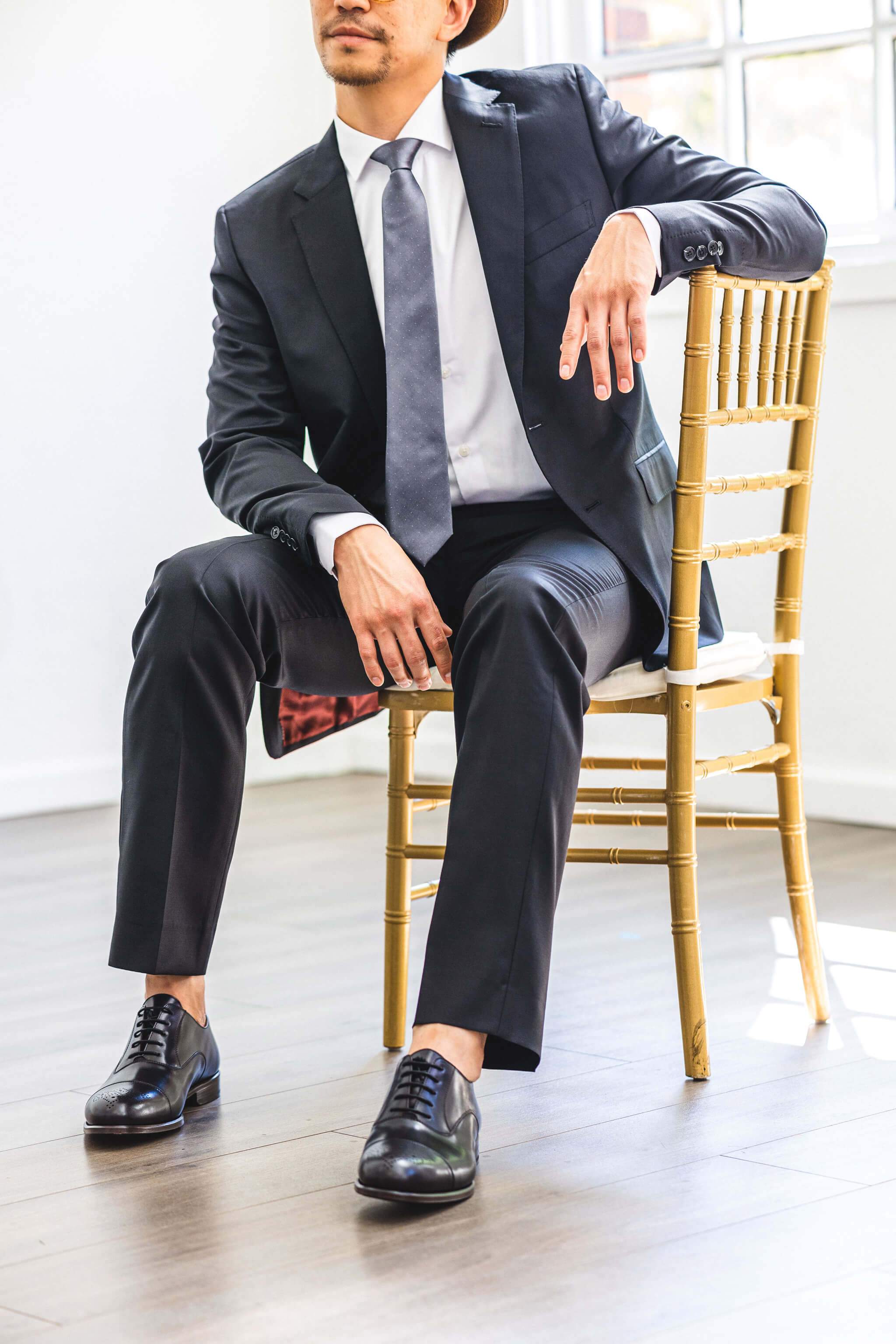 Black Carnet Suit - Image 4